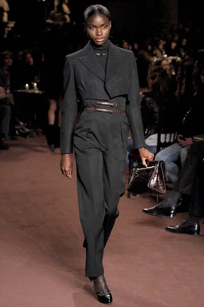 Look 17
